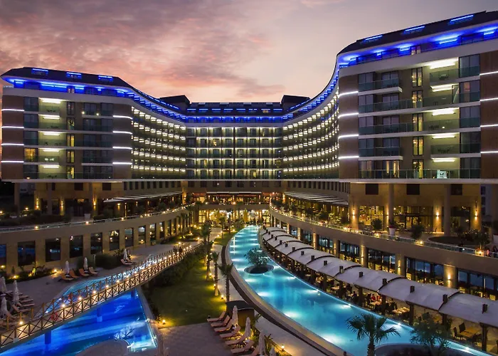Aska Lara Resort & Spa Hotel